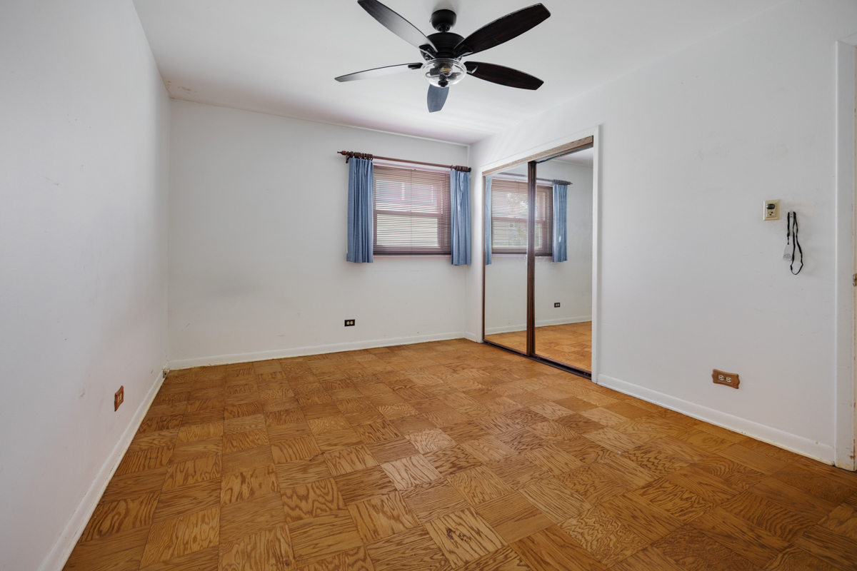 79 Eden Road Elk Grove Village, IL 60007 - Photo 18 of 26