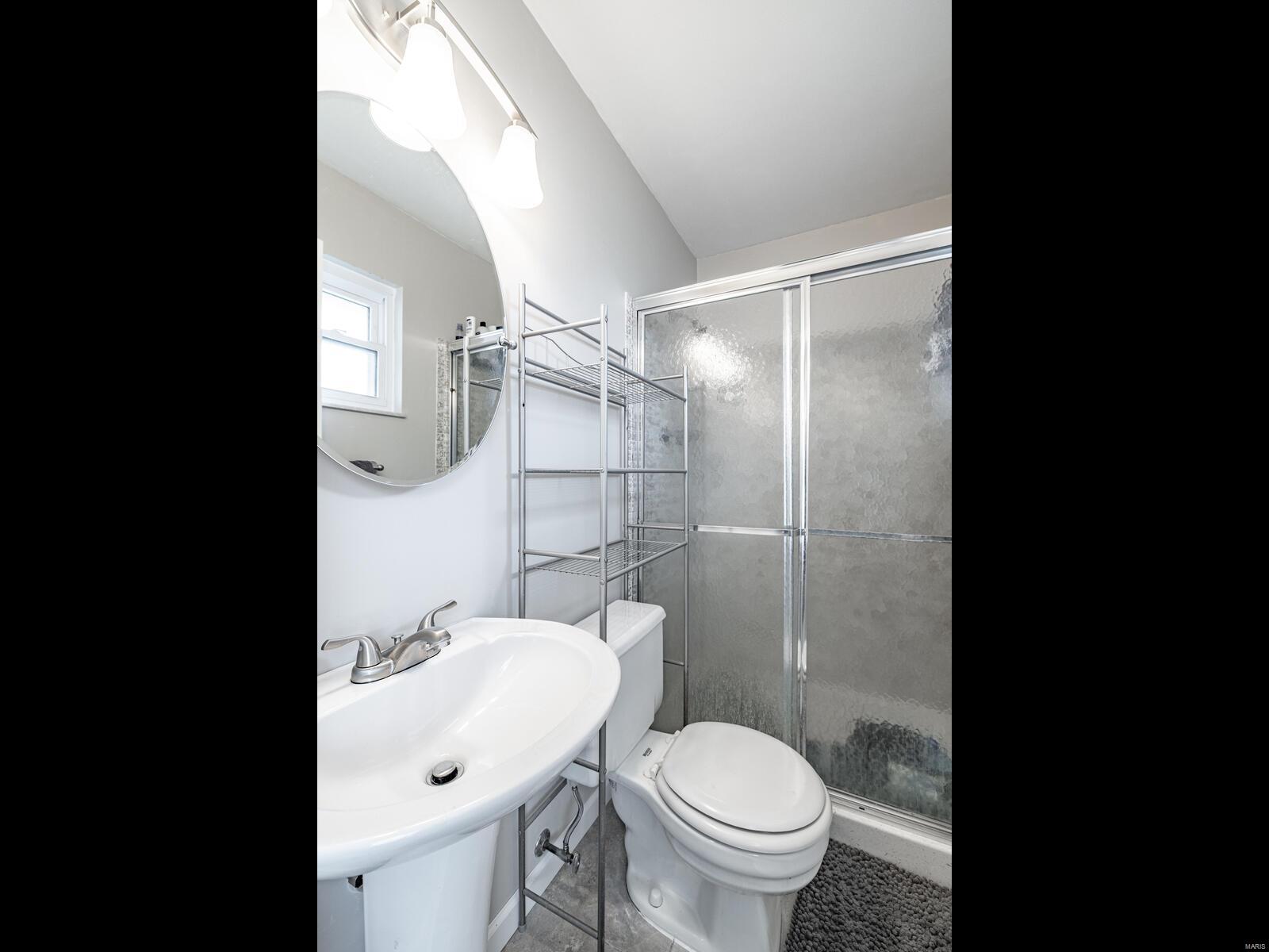 2343 England Town Road St. Louis, MO 63129 - Photo 20 of 33