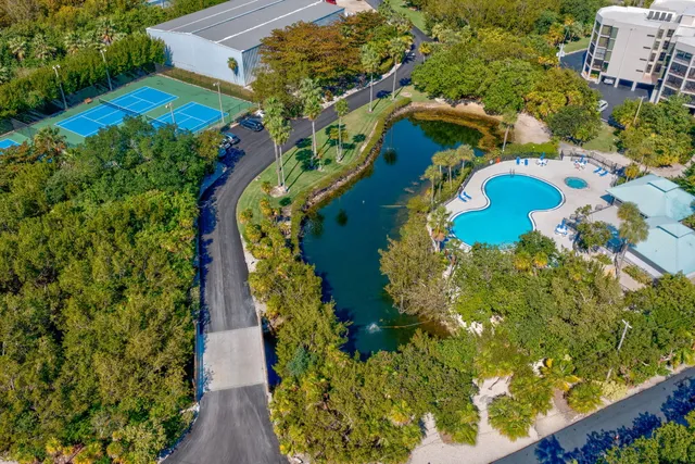 $995,000 | 7203 Gulf Of Mexico Boulevard, Unit 203, Marathon, FL 33050