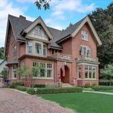 2559 North Wahl Avenue, Milwaukee, WI 53211