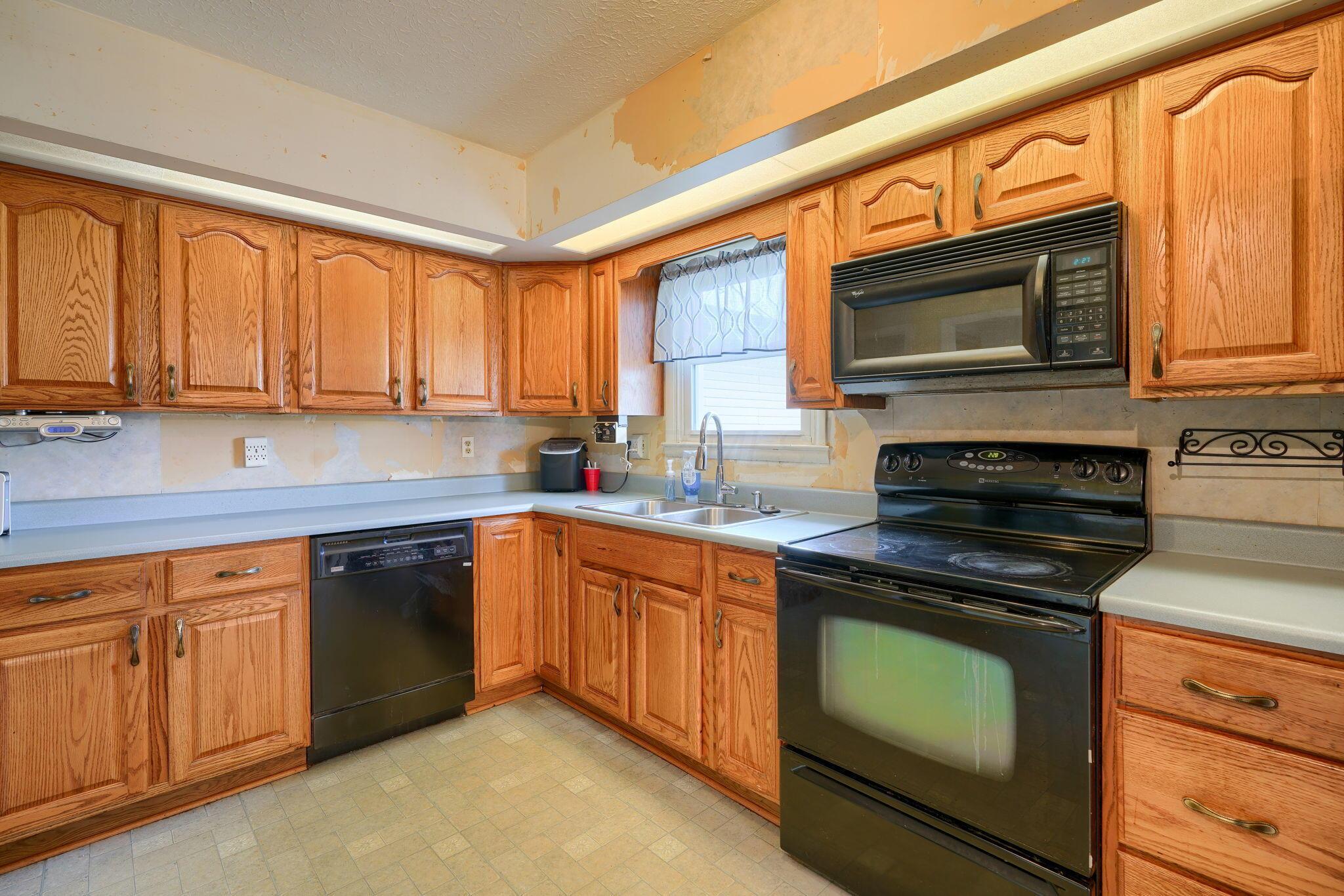 4343 Jermoore Road Obetz, OH 43207 - Photo 13 of 40 4343 Jermoore Rd (26)