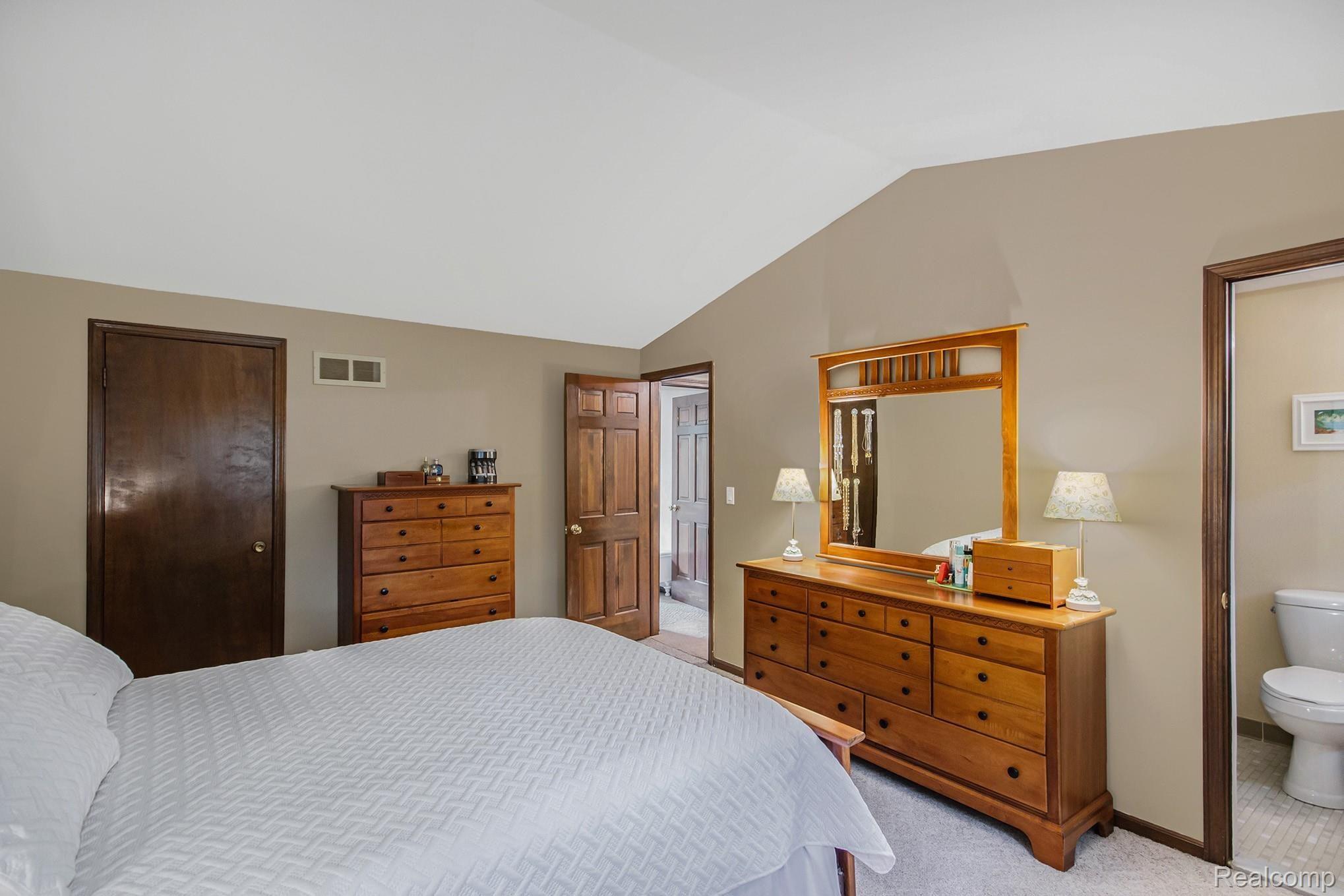 2991 Mohawk Lane Rochester, MI 48306 - Photo 19 of 33 2991 Mohawk Lane_5.jpg