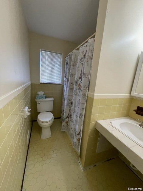 5122 West Bristol Road Flint, MI 48507 - Photo 8 of 10 Gallery Image 8