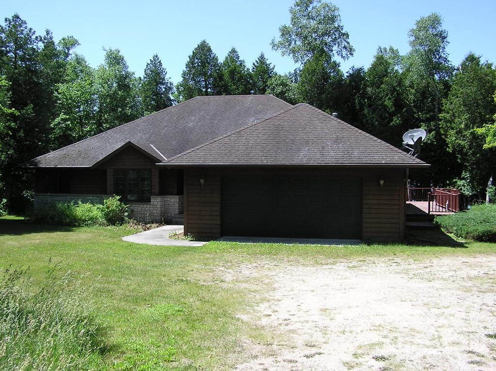 255 Green Bay Road Washington Island, WI 54246 - Photo 1 of 19 Main View