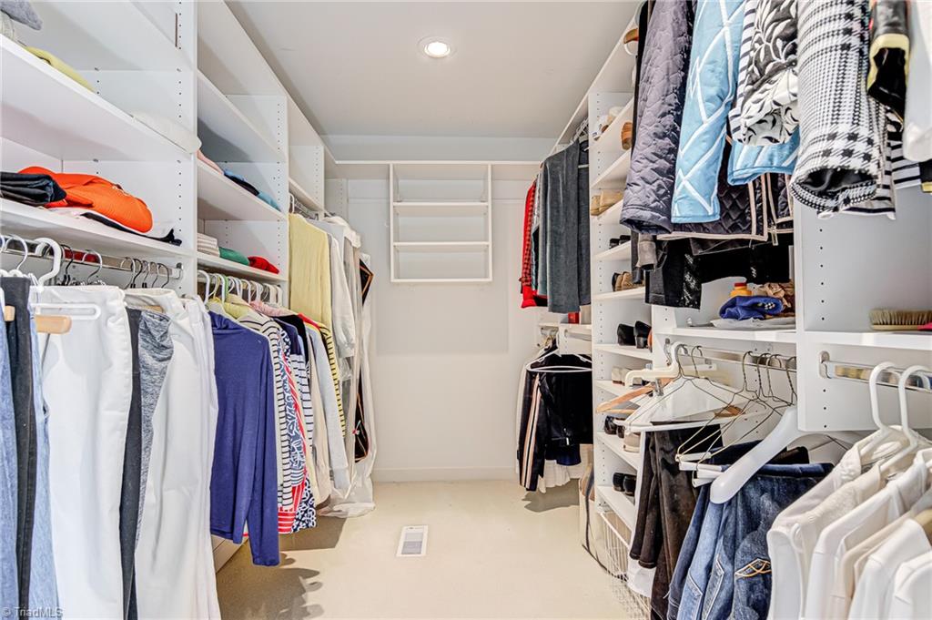 3530 Kirklees Road Winston-Salem, NC 27104 - Photo 22 of 42 Roomy primary closet