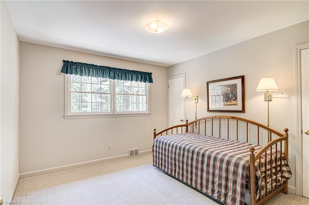 3530 Kirklees Road Winston-Salem, NC 27104 - Photo 23 of 42 Second bedroom