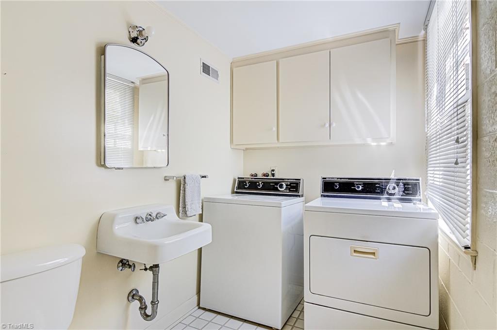 3530 Kirklees Road Winston-Salem, NC 27104 - Photo 33 of 42 Laundry room and half bath