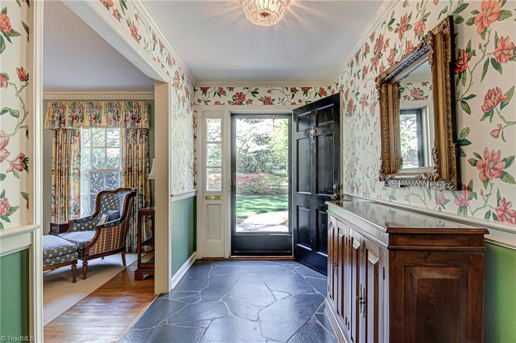 3530 Kirklees Road Winston-Salem, NC 27104 - Photo 35 of 42 Entry way