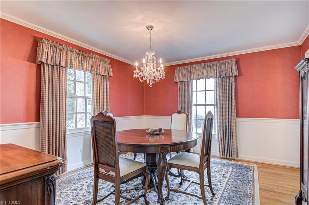 3530 Kirklees Road Winston-Salem, NC 27104 - Photo 5 of 42