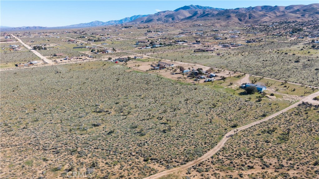 9588 Milpas Road Apple Valley, CA 92308 - Photo 22 of 22 a view of mountains and mountain