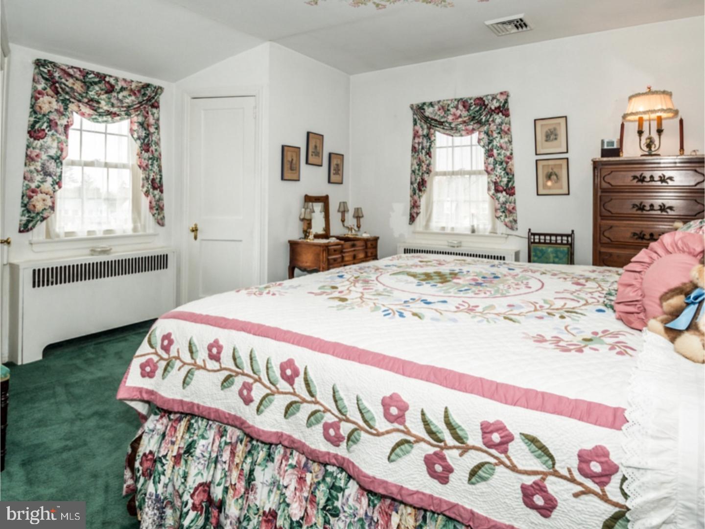 206 Twining Road Oreland, PA 19075 - Photo 9 of 12 Bedroom