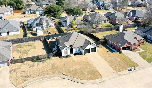 $2,500 | 318 Winter Park, Rockwall, TX 75032
