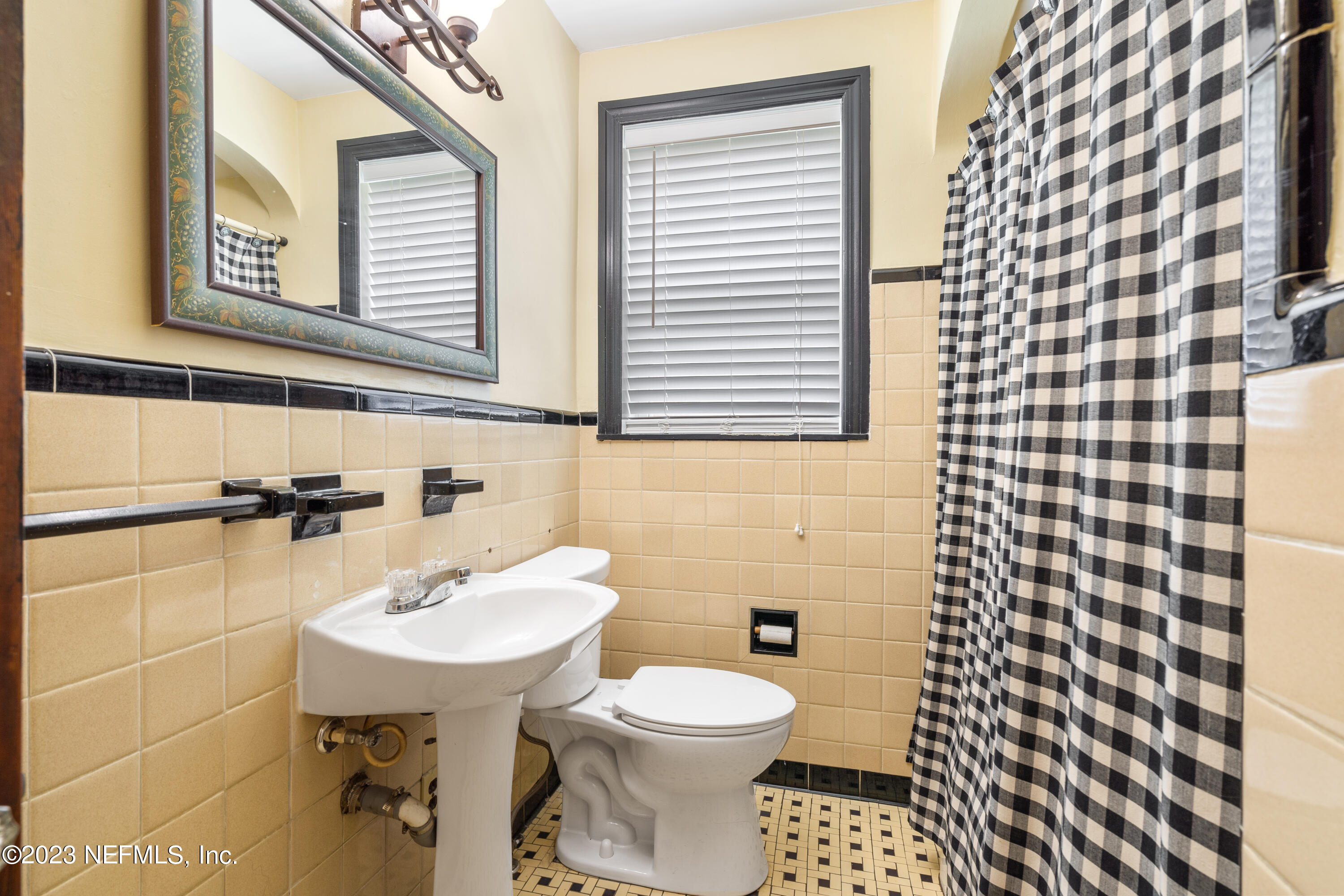 2222 Redfern Road Jacksonville, FL 32207 - Photo 14 of 23 DSC08955
