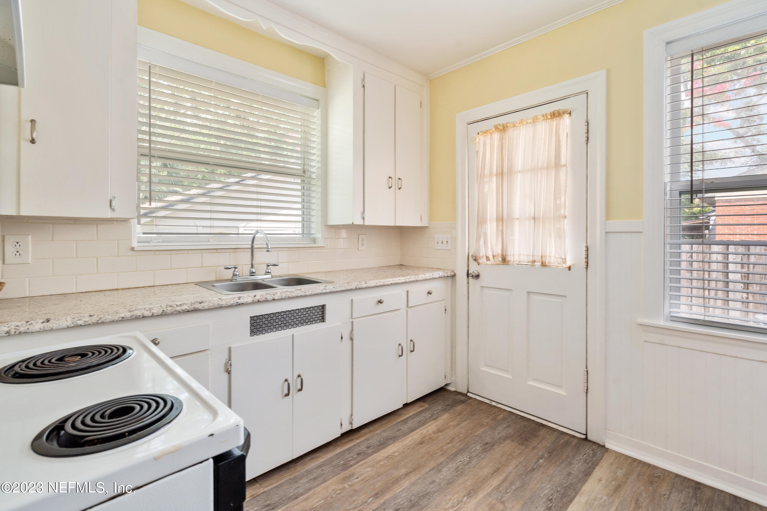 2222 Redfern Road Jacksonville, FL 32207 - Photo 20 of 23 DSC08994