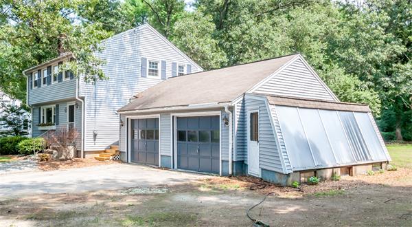 450 Foster Road Tewksbury, MA 01876 - Photo 2 of 30 Gallery Image 2