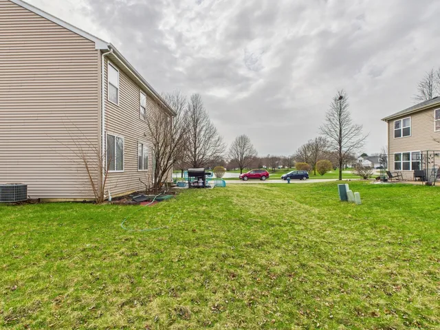 $345,000 | 21460 Prestwick Drive, Crest Hill, IL 60403