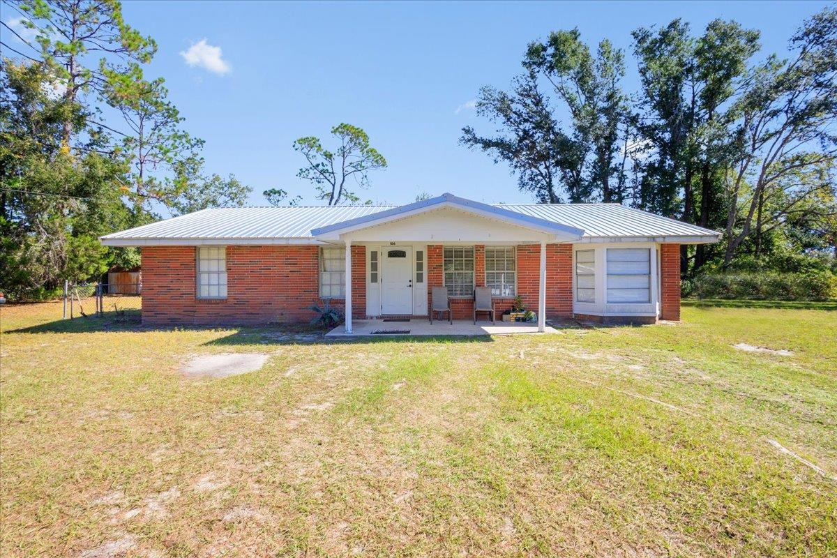 106 Stephens Street Perry, FL 32347 - Photo 3 of 34