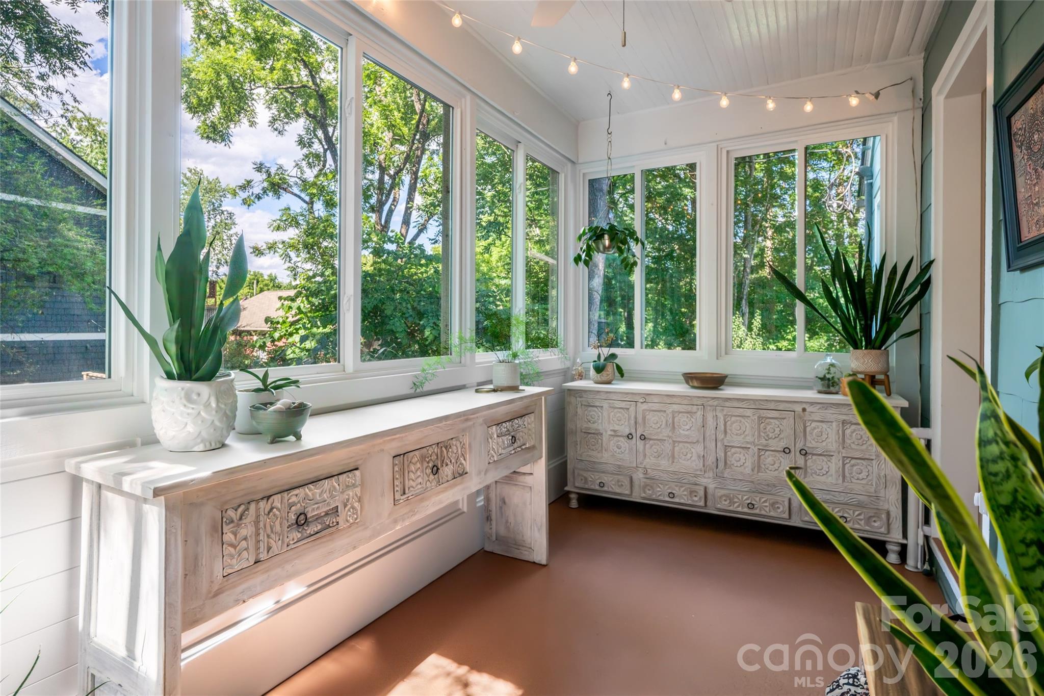 182 Brevard Road Asheville, NC 28806 - Photo 5 of 48