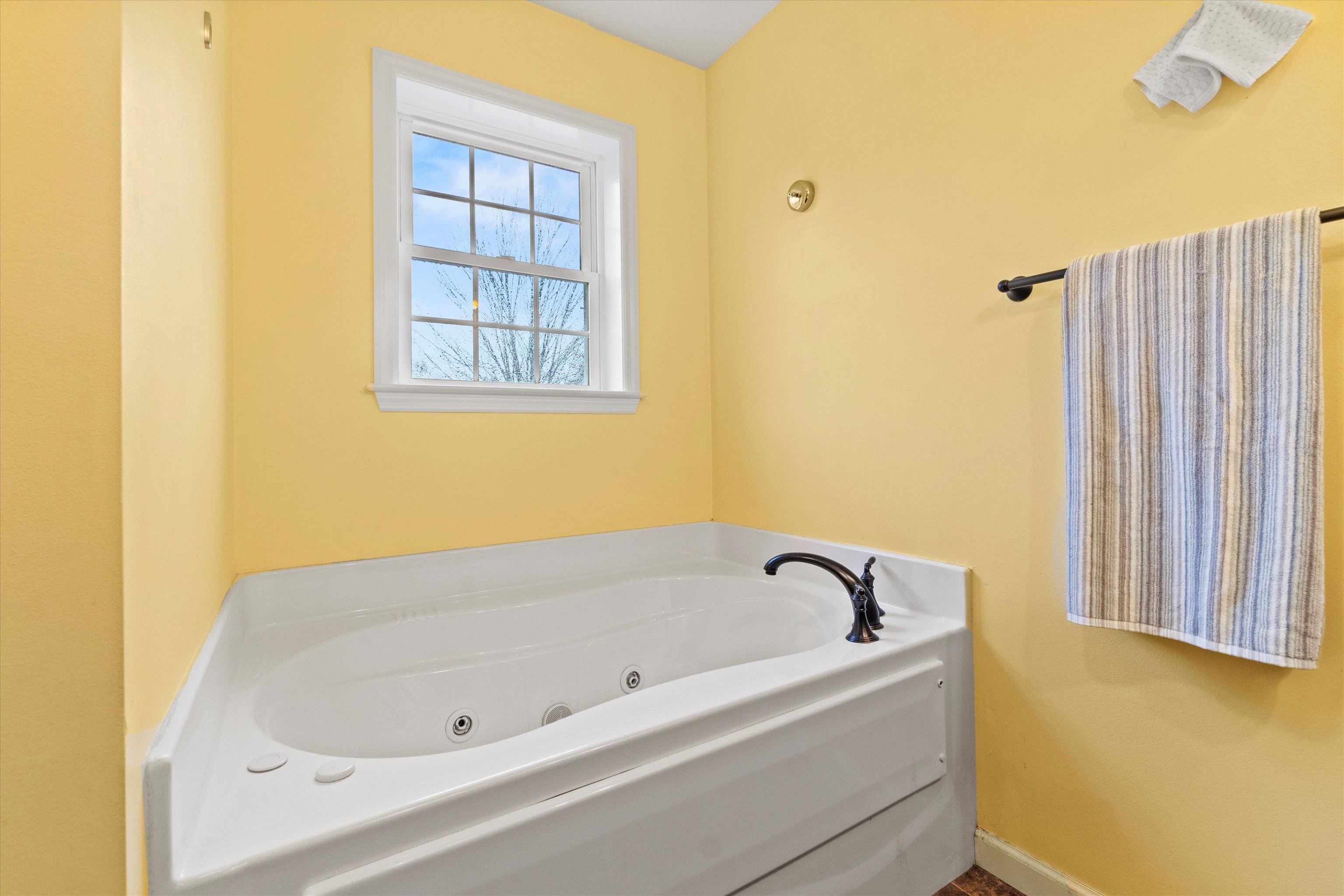 74 Lake Tarleton Road Warren, NH 03279 - Photo 26 of 39