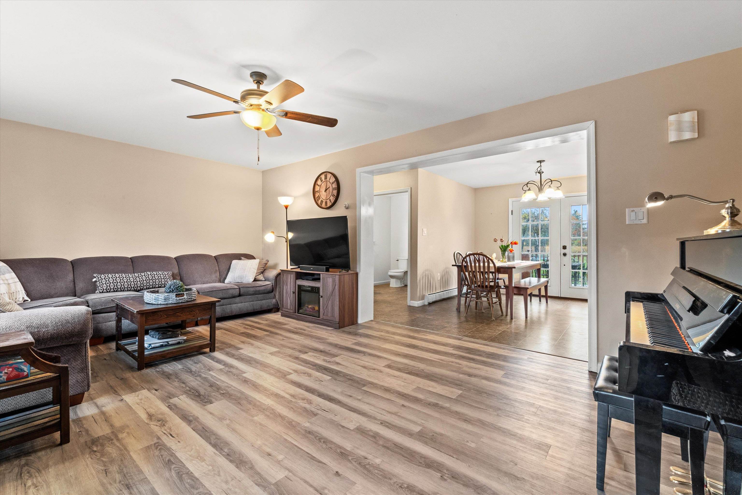 74 Lake Tarleton Road Warren, NH 03279 - Photo 3 of 39