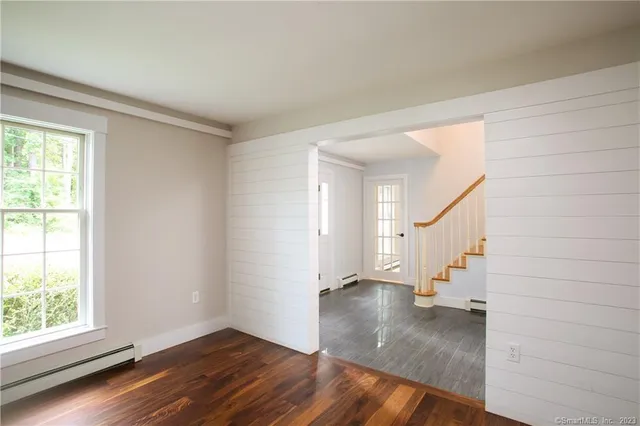 $359,900 | 277 Ashley Falls Road, North Canaan, CT 06018