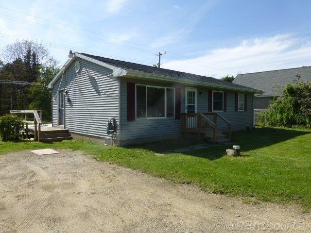 2711 Fish Lake Road Lapeer, MI 48446 - Photo 4 of 25