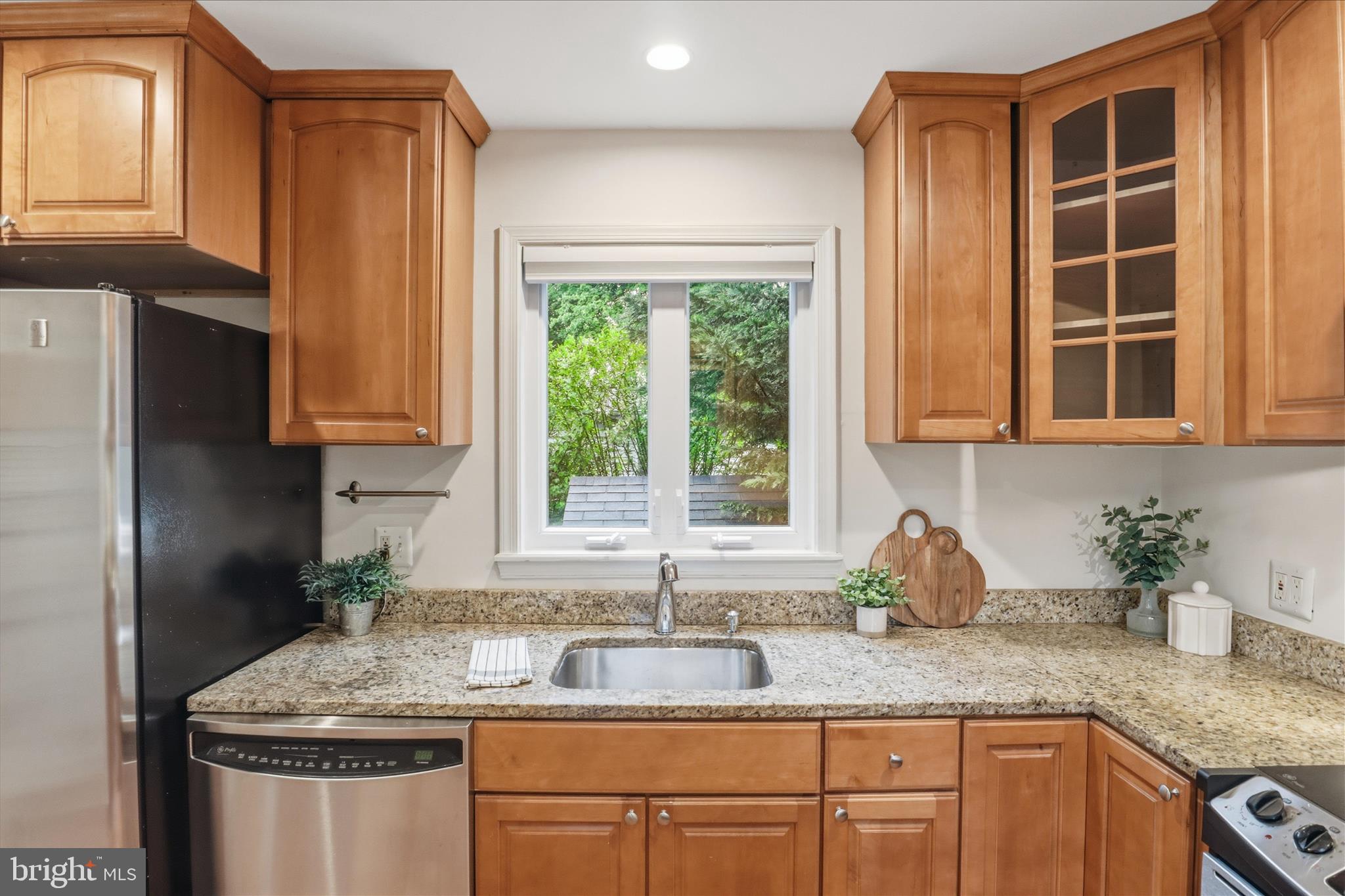 1812 Olney Road Falls Church, VA 22043 - Photo 17 of 45