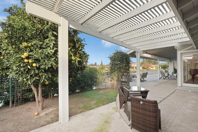 $799,950 | 3827 Fourteen Mile Drive, Stockton, CA 95219