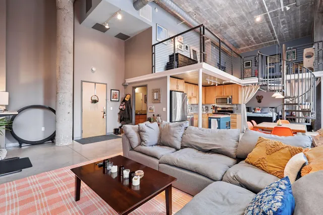 $3,150 | 250 Park Avenue, Unit 708, Minneapolis, MN 55415