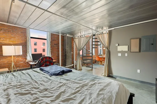 $3,150 | 250 Park Avenue, Unit 708, Minneapolis, MN 55415