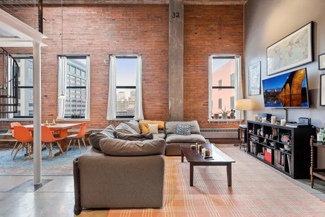 $3,150 | 250 Park Avenue, Unit 708, Minneapolis, MN 55415