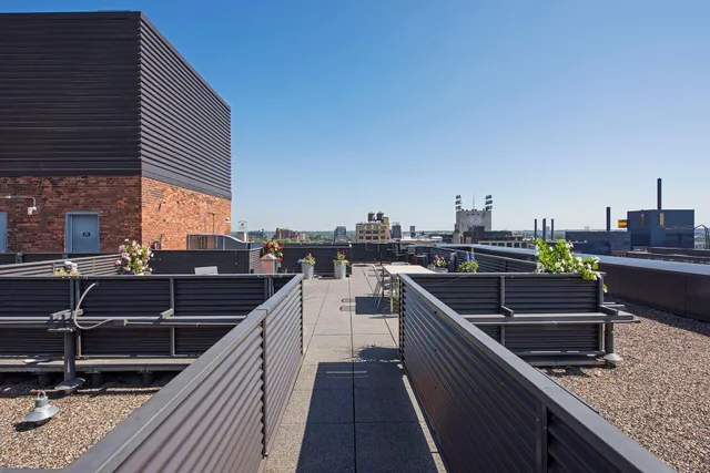 $3,150 | 250 Park Avenue, Unit 708, Minneapolis, MN 55415