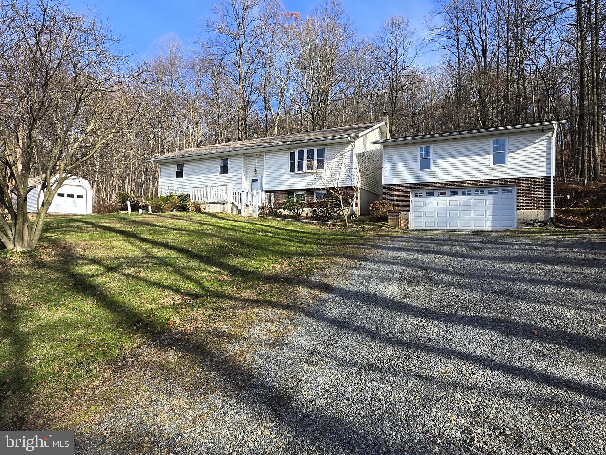 169 Dale Road Barto, PA 19504 - Photo 2 of 34