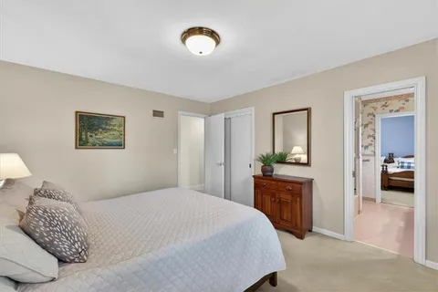 $1,150,000 | 2910 West 66th Terrace, Mission Hills, KS 66208