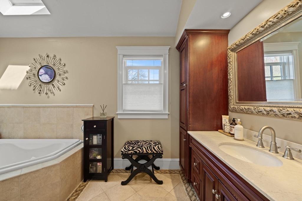 23 Albert Street Waltham, MA 02453 - Photo 25 of 35