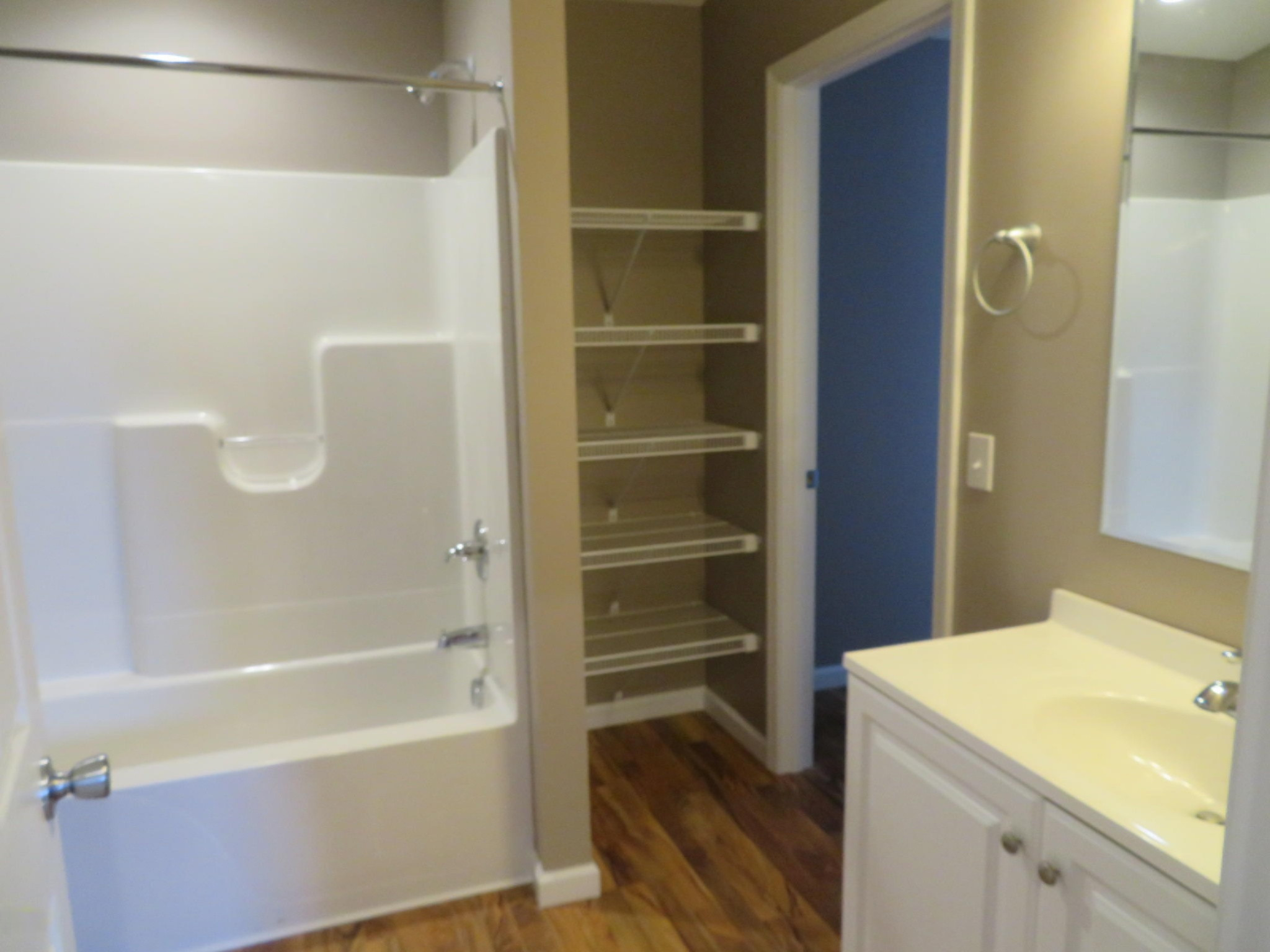 435 6th Avenue Three Rivers, MI 49093 - Photo 8 of 10 Bathroom