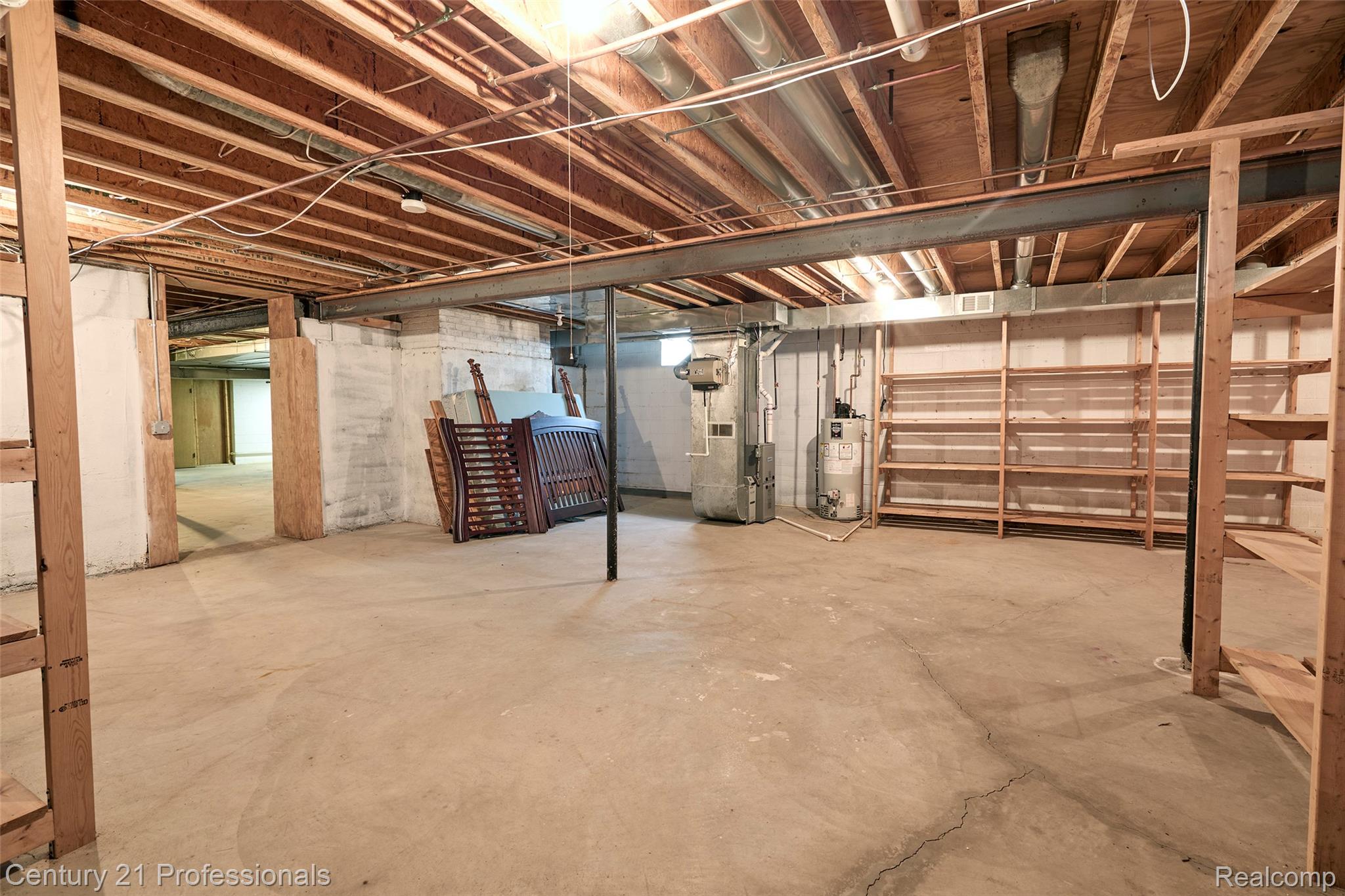 303 East Snell Road Rochester, MI 48306 - Photo 41 of 45 bas1.jpg
