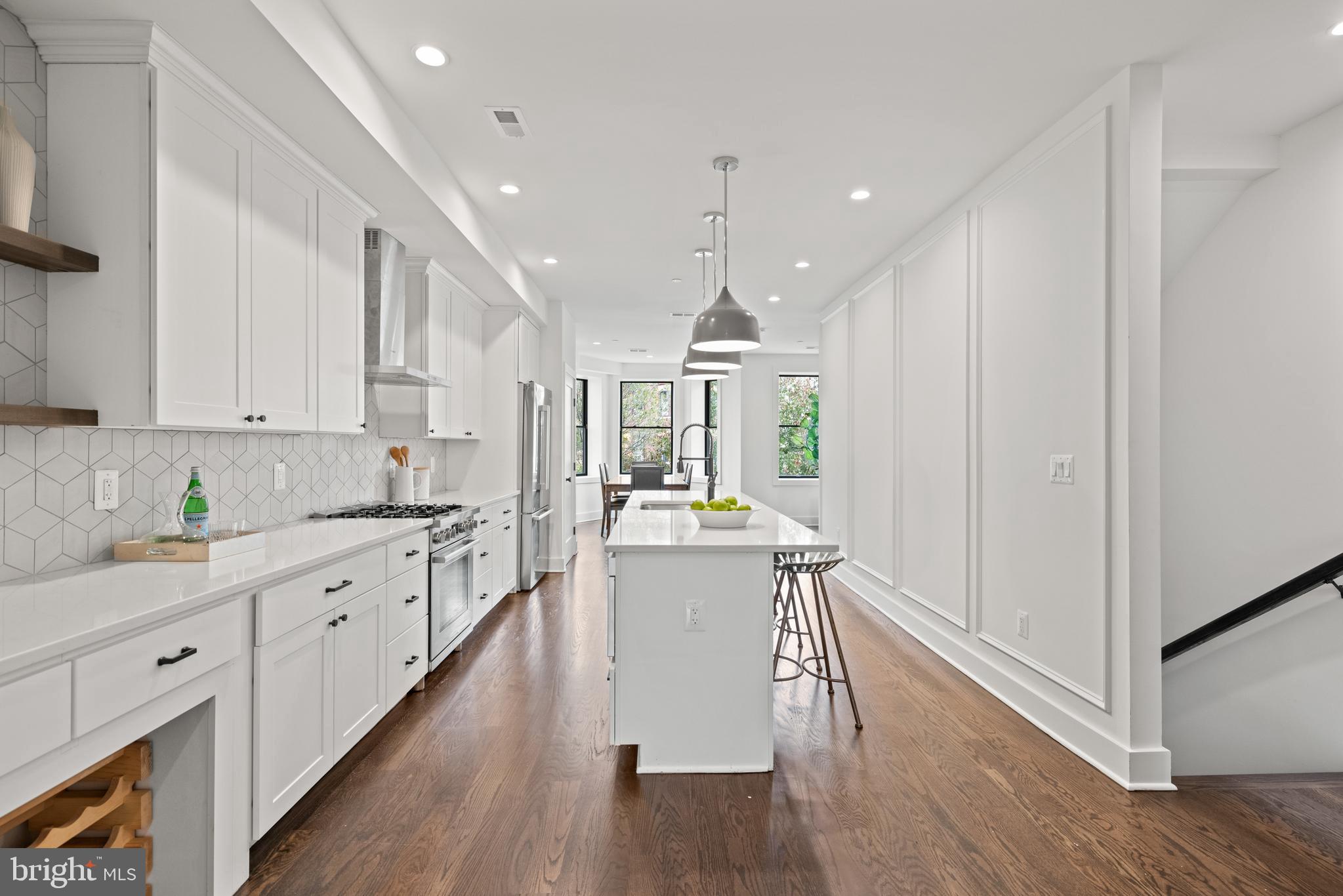 3212 13th Street Northwest, Unit 2 Washington, DC 20010 - Photo 6 of 28