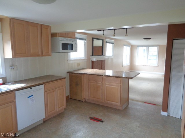 159 Sunset Road Avon Lake, OH 44012 - Photo 7 of 14 Gallery Image 7