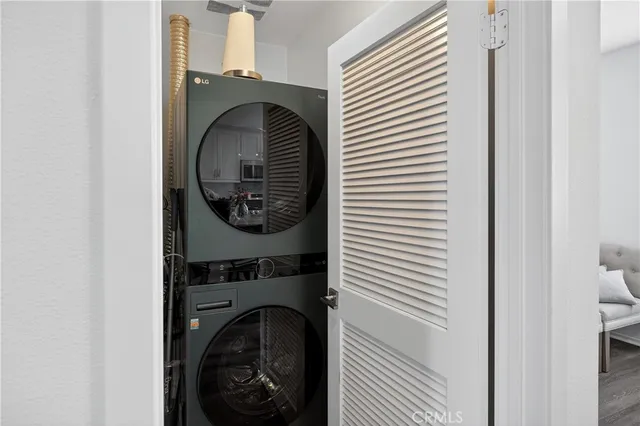 $550,000 | 893 Tangelo Way, Unit 103, Corona, CA 92878