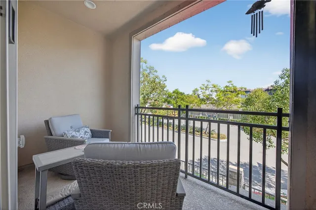 $550,000 | 893 Tangelo Way, Unit 103, Corona, CA 92878