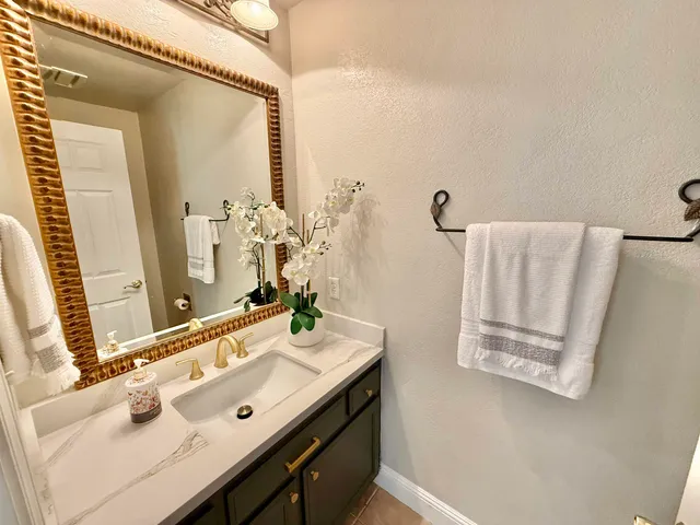 $2,198,000 | 120 Canyon Lakes Way, San Ramon, CA 94583