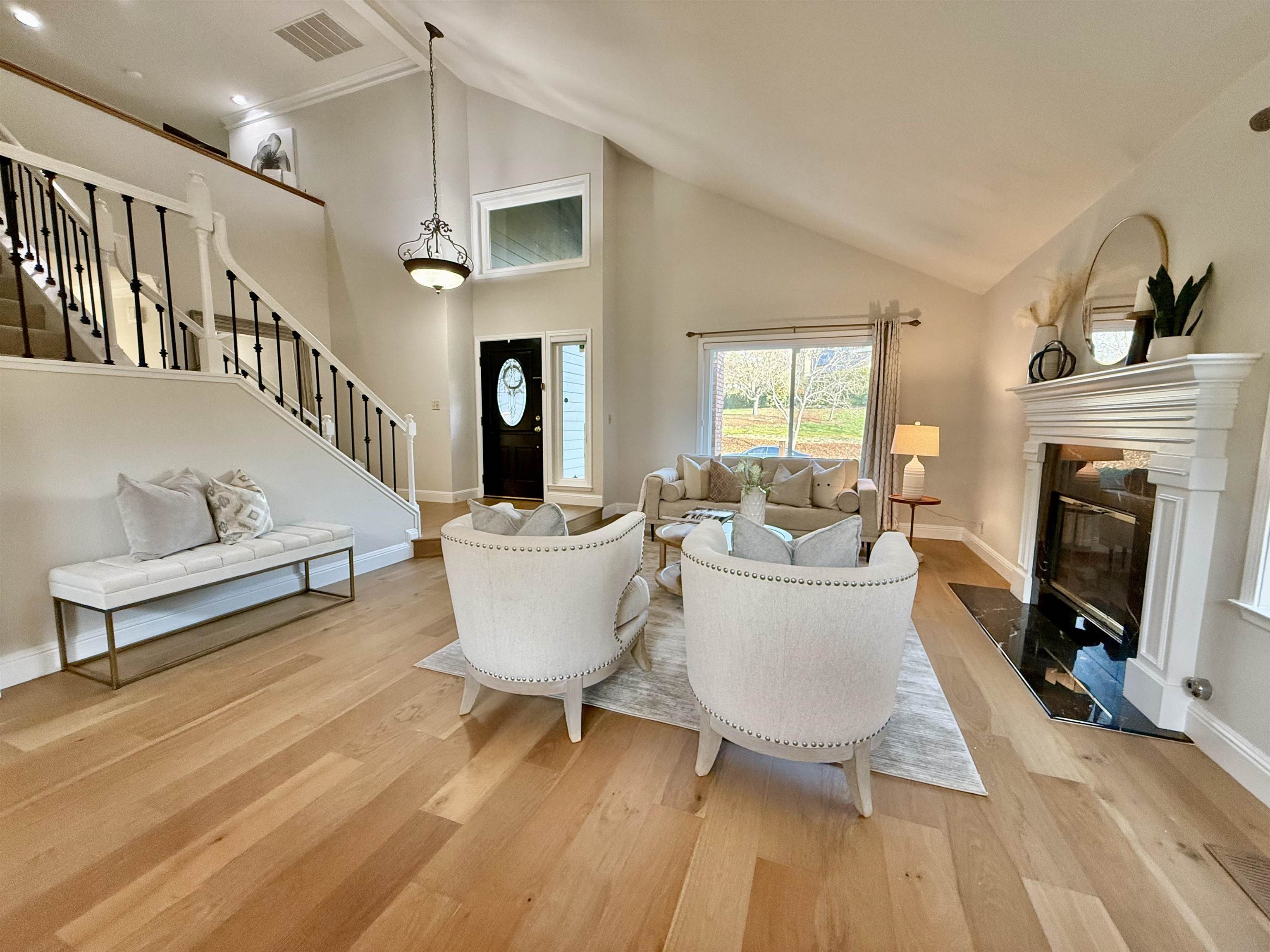 120 Canyon Lakes Way San Ramon, CA 94583 - Photo 5 of 60