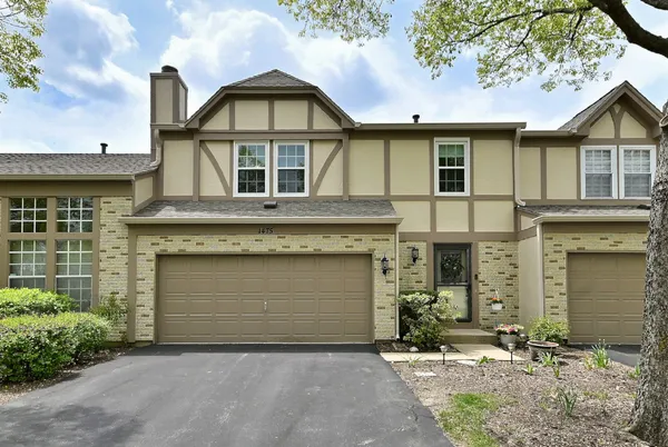 $2,999 | 1475 Garnet Circle, Unit 1454, Hoffman Estates, IL 60192