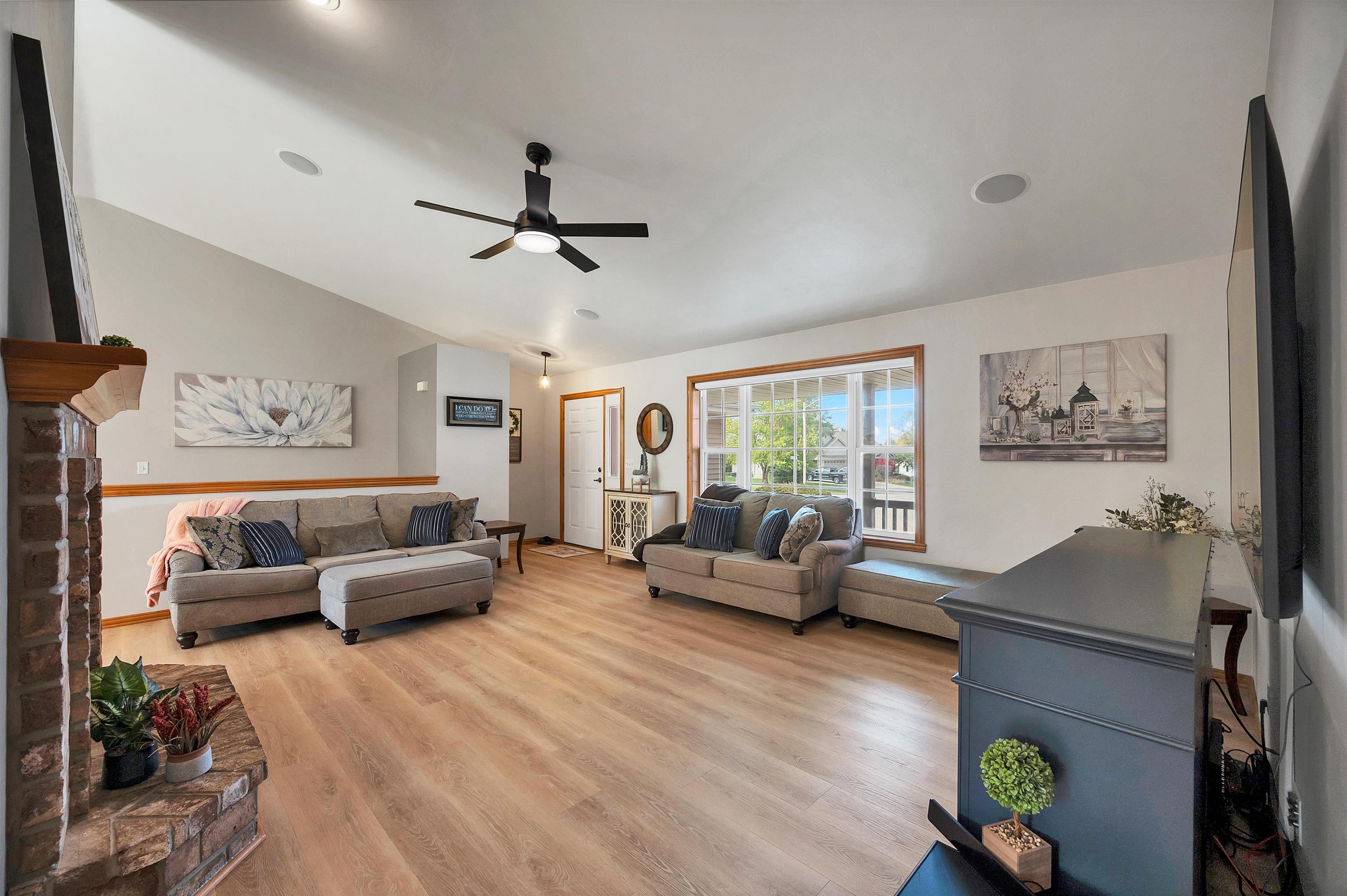 4011 Garrett Street De Pere, WI 54115 - Photo 19 of 75