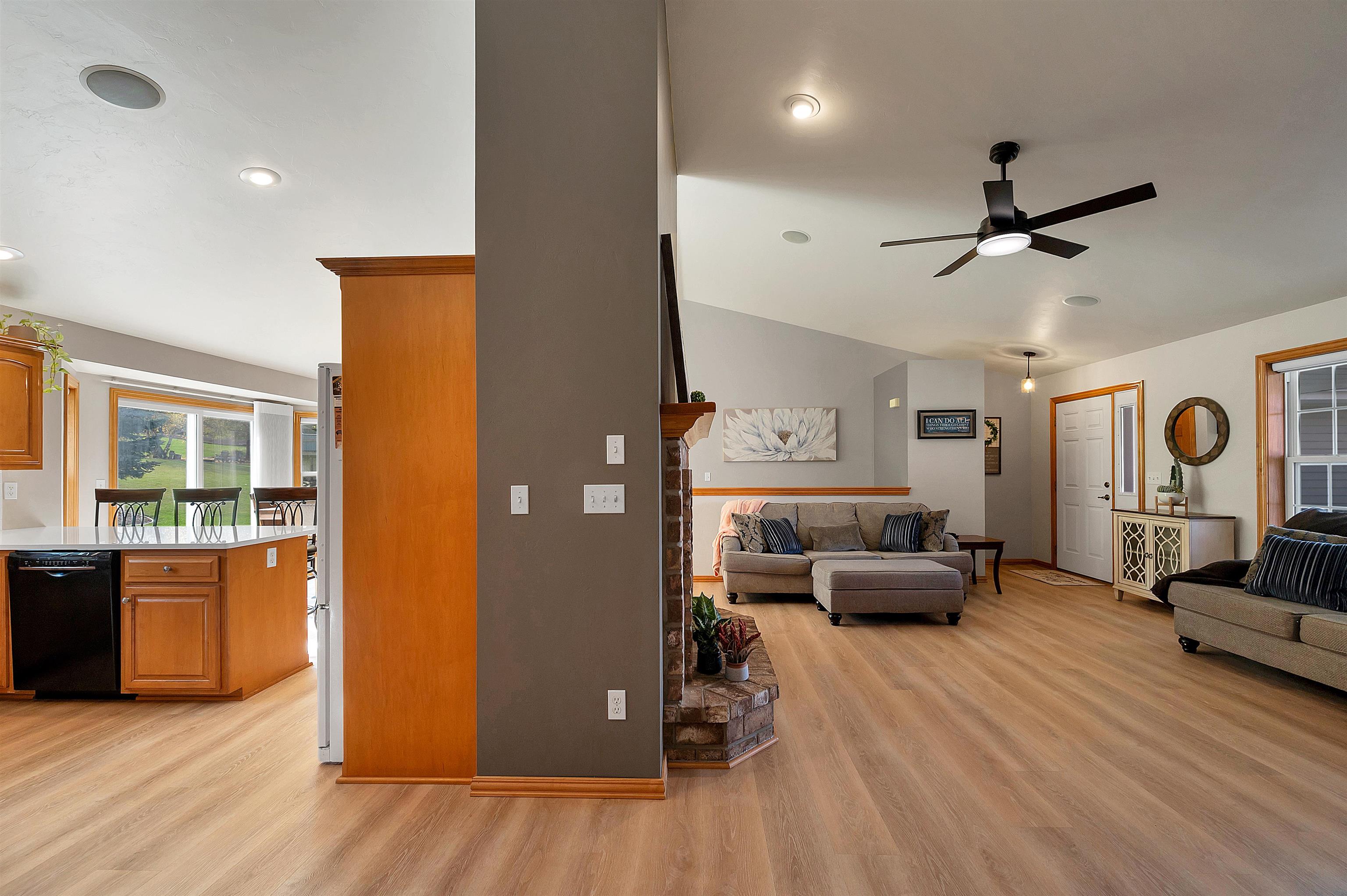 4011 Garrett Street De Pere, WI 54115 - Photo 36 of 75