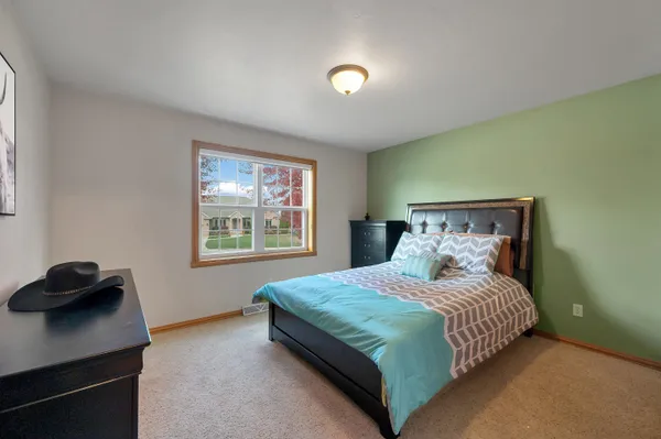 $529,900 | 4011 Garrett Street, De Pere, WI 54115