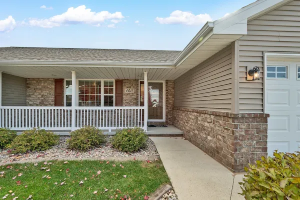 $529,900 | 4011 Garrett Street, De Pere, WI 54115