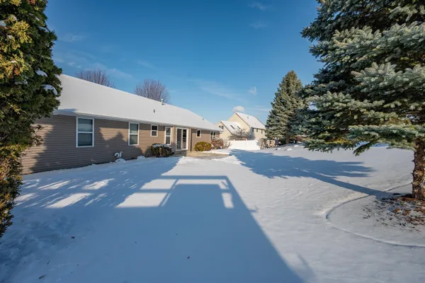 $529,900 | 4011 Garrett Street, De Pere, WI 54115