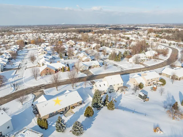 $539,900 | 4011 Garrett Street, De Pere, WI 54115